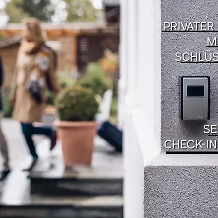 Complete Apartment+netflix Apartman