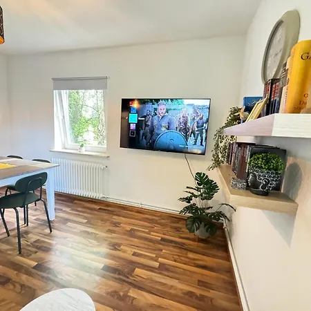 Lägenhet Complete Apartment+netflix Wilhelmshaven